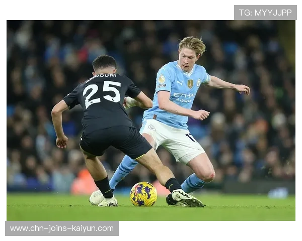 德布劳内多次穿透传球点亮战术体系：从现场艺术到训练方法